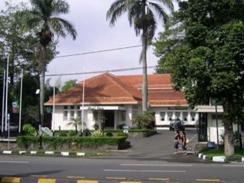 Hotel Royal Dago Bandung Eksteriør bilde